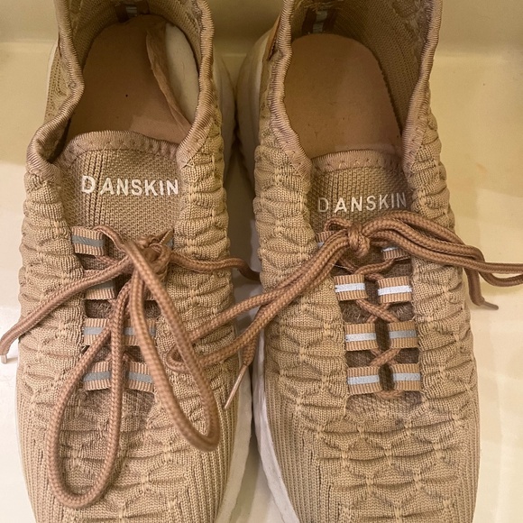 Danskin Shoes - Danskin sneakers